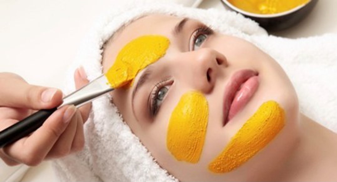 Khasiat Masker Kunyit untuk Pudarkan Bekas Luka dan Jerawat Khasiat Masker Kunyit untuk Pudarkan Bekas Luka dan Jerawat